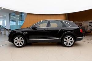Bentley Bentayga V8 Centenary Specifications 2020 года  (UAE)